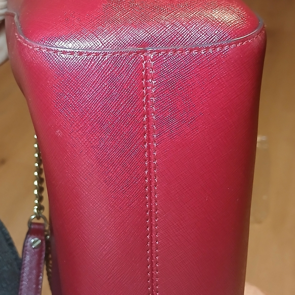 Michael Kors Jet Set Travel Large Chain Shoulder Tote – Cherry Red Leather - Picture 10 of 11